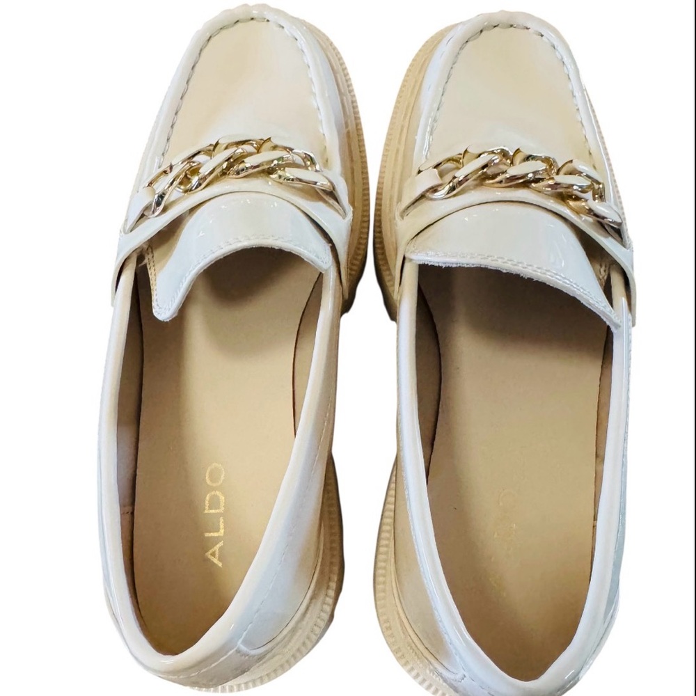 ALDO Off White/Cream Patent Platform Loafers Chain Chunky Lug Sole Size 7 - Picture 6 of 8